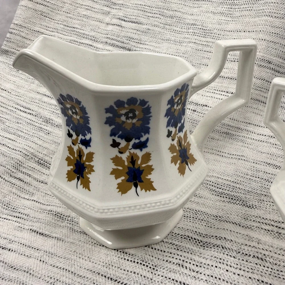 Johnson Brothers Jacobean Cream & Sugar‎ Set White Ironstone Floral Boho Cottage